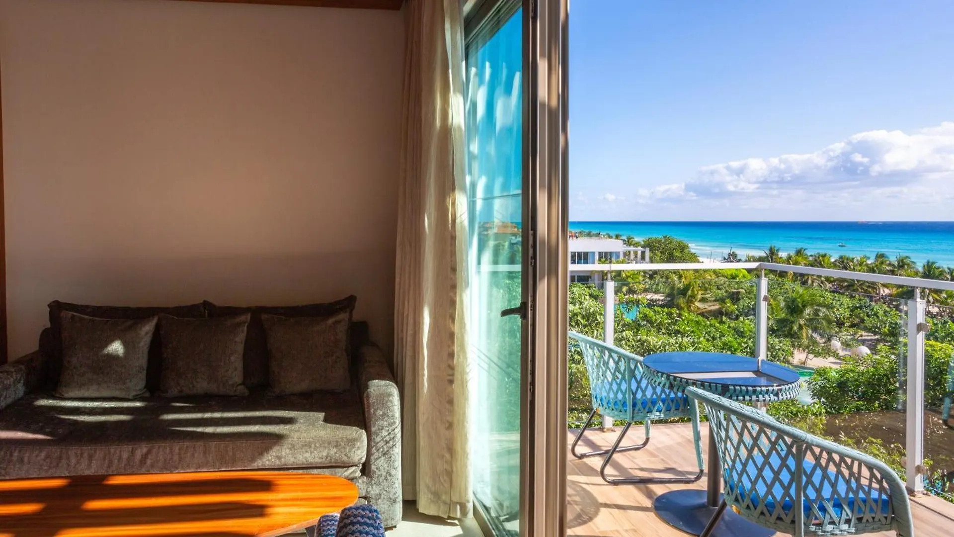 ***** Resort Sandos Playacar All Inclusive (Adults Only) Playa del Carmen Mexico
